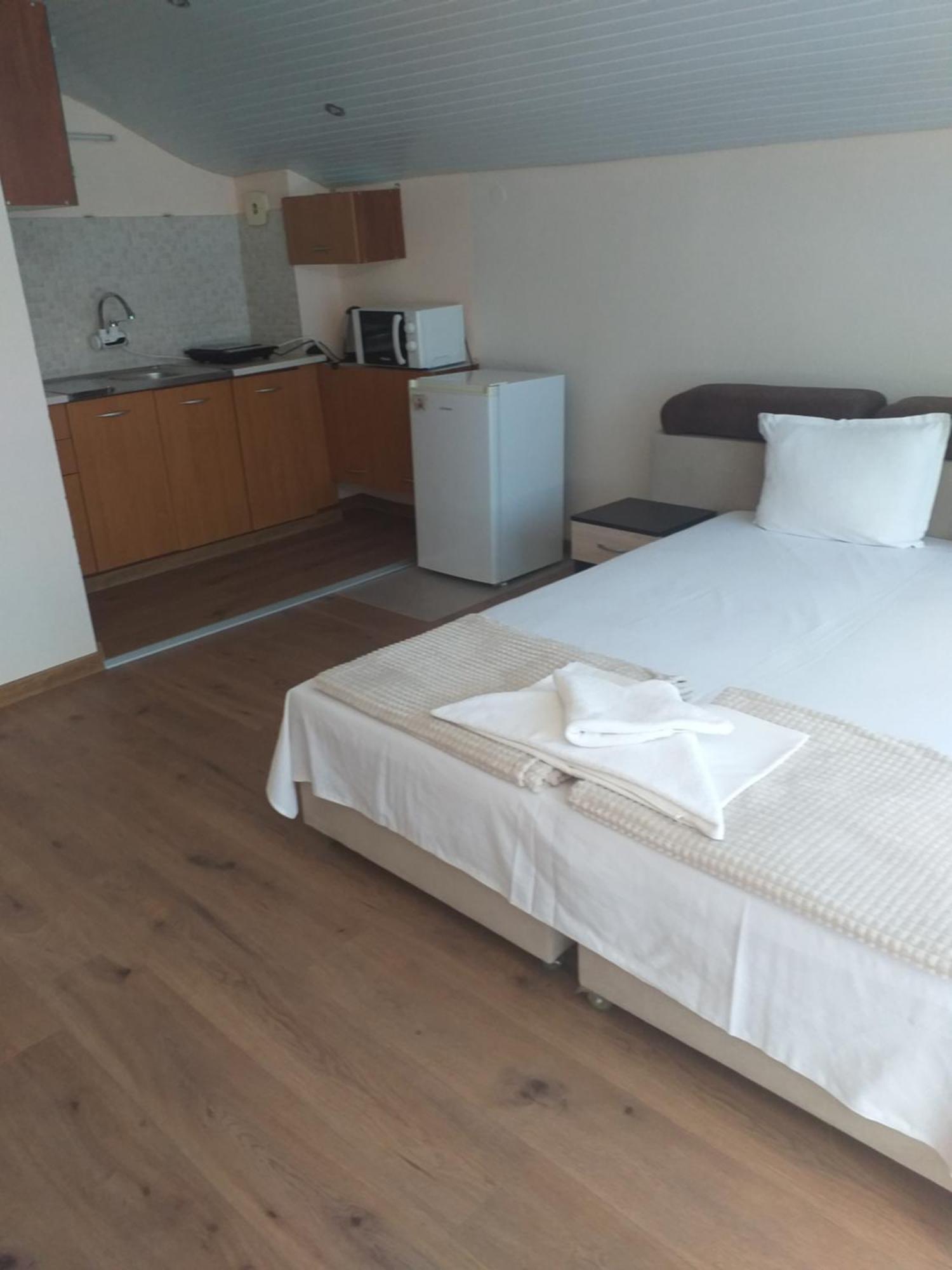 Exotic Guest House Sozopol Exterior photo