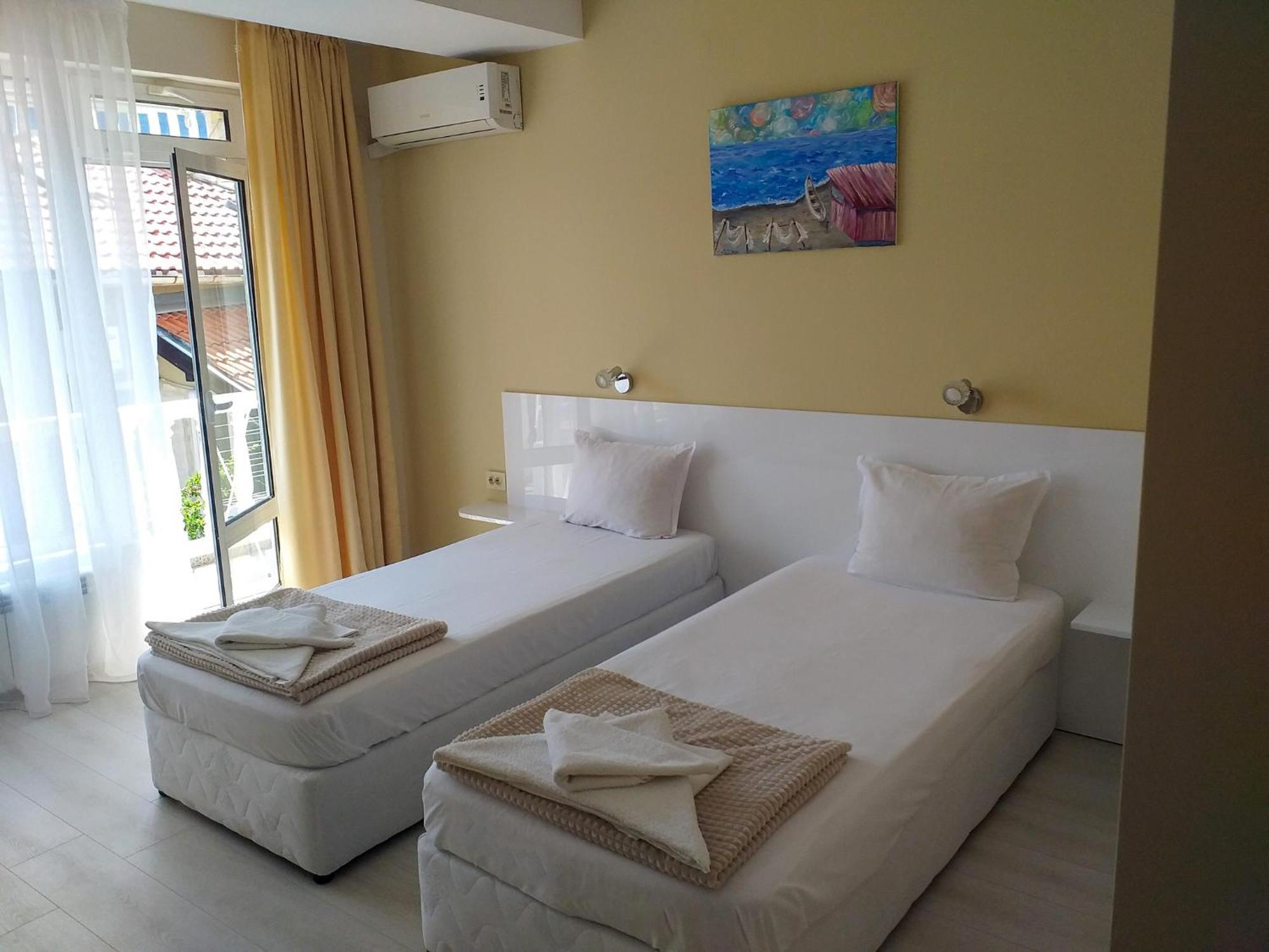 Exotic Guest House Sozopol Exterior photo