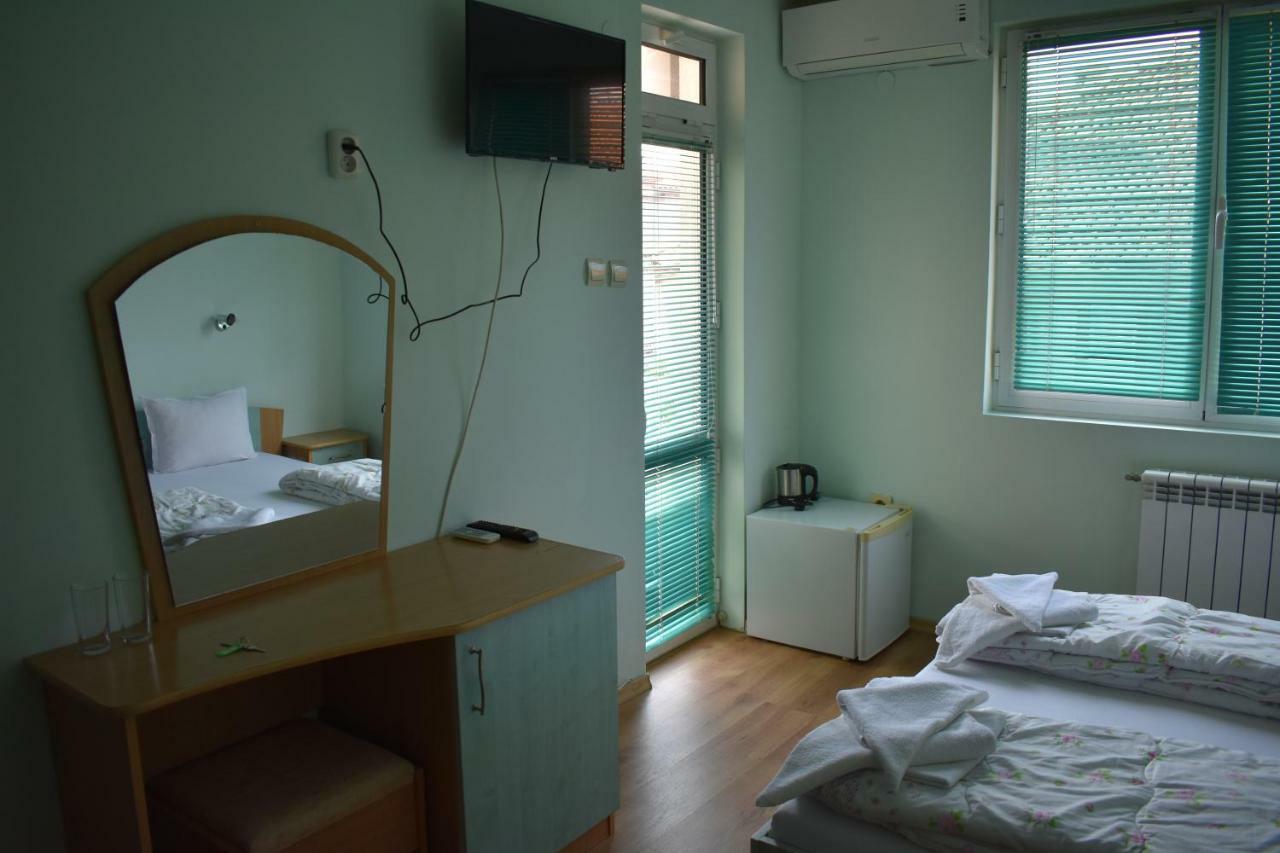 Exotic Guest House Sozopol Exterior photo