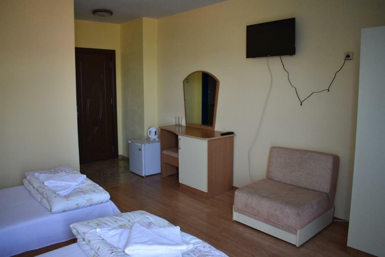 Exotic Guest House Sozopol Exterior photo
